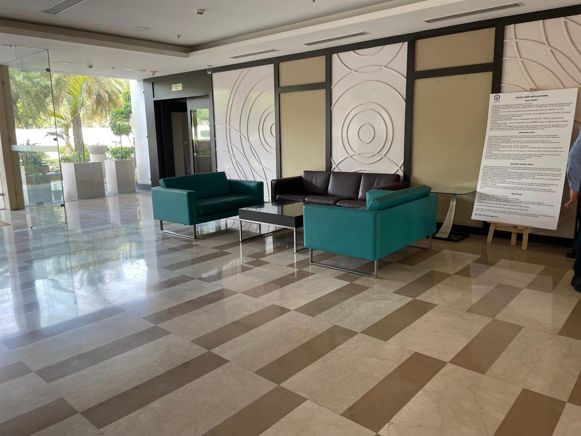 Hotel V Retreat Gurgaon Esterno foto